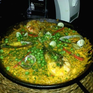 Paella mixta