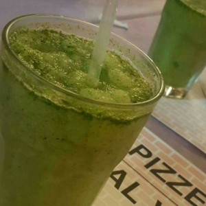 Limonada con hierbabuena