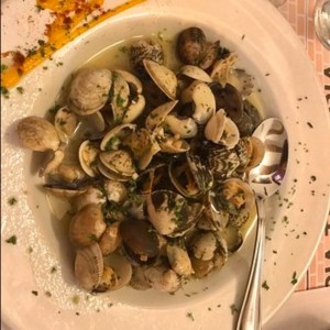 Almejas al Olio