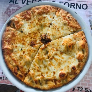 Pizza 4 Quesos