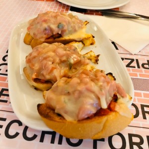 Bruschetta Romana con Mozzarella