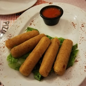 deditos de mozzarella