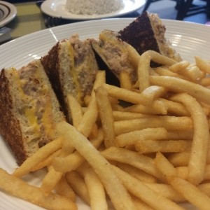 tuna melt