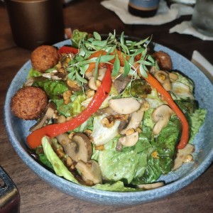 Rainforest Salad