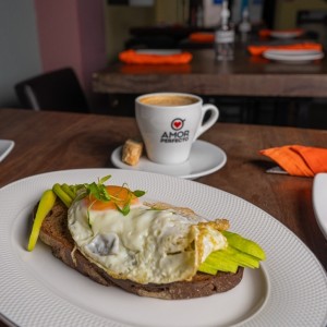 Breakfast - Avocado Centeno Toast