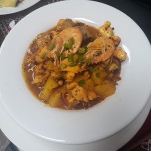 causa cau de mariscos
