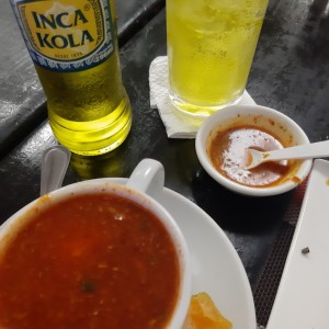 Parihuela en Taza