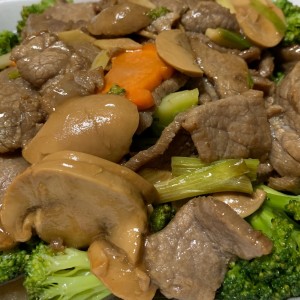 carne con brocoli