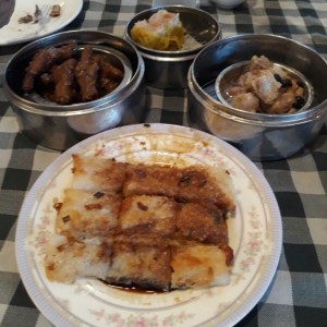 Chin Chon Fan, costillitas de puerco y Siu Mae.