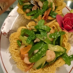Mixto de vegetales con canasta comestible