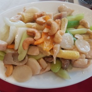 gallina con vegetales 