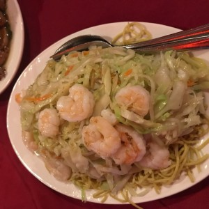 Chow Mein de Camarones