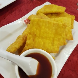 wanton frito