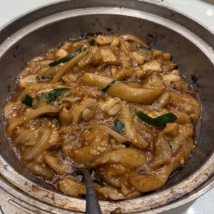 Cacerola de berenjena con bacalao