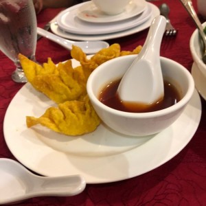 wanton frito
