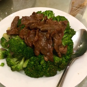 Brocoli con carne de res