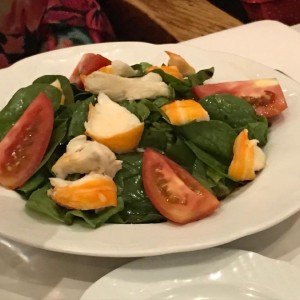 Ensalada de Tomate y Espinaca