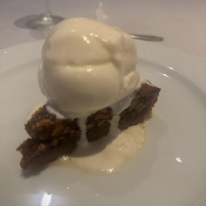 Pecan Pie con Helado