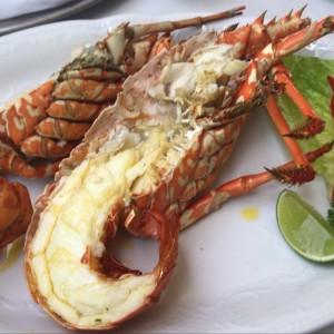 langosta a la plancha.