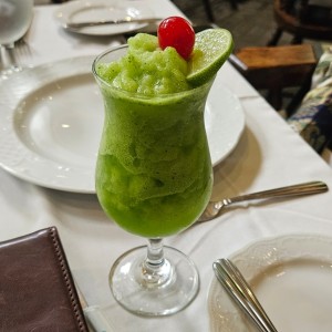 limonada hierba buena