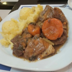 "costilla de res al horno"