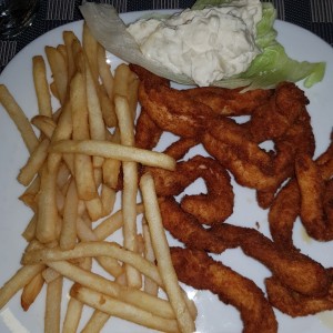 deditos de pollo con papitas
