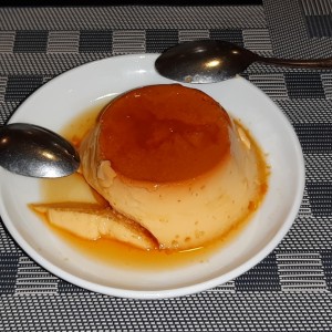 Flan de la casa