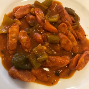 salchicha guisada