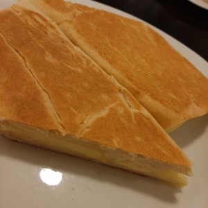 Emparedado de queso mozzarella