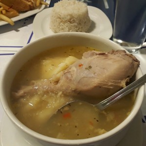 Sancocho con arroz