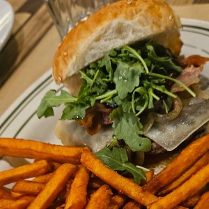 Burgers - Wagyu Burger