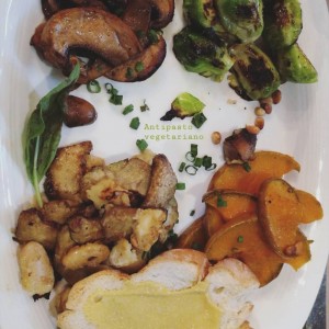 Antipasto Vegetariano (sin queso en la foto)