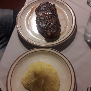 Super Bife y pure de papa