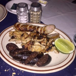 parrillada chorizos