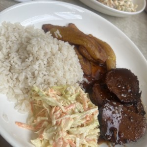Almuerzos - Asado Negro