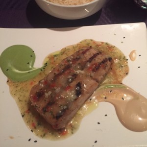Filete de Corvina al Ajillo