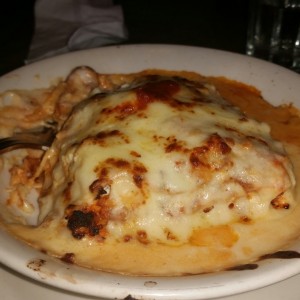 Lasagna gratinada de Pollo