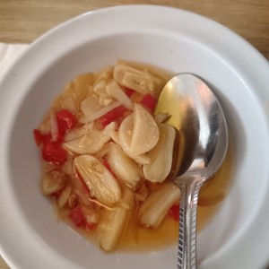 Salsa al ajillo
