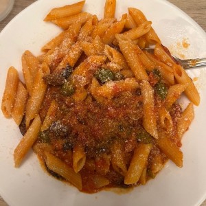 Penne a la puttanesca