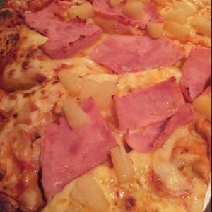 Pizza Hawaiana