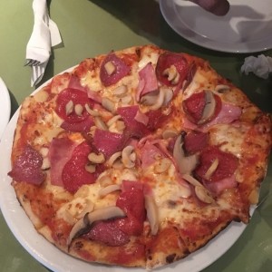 Pizza Napoli