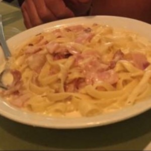 fettucine en salsa alfredo