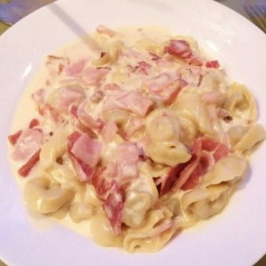 Tortellini carbonara