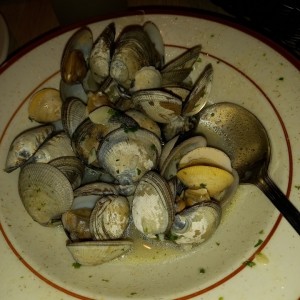 Almejas Genovesas al Ajillo