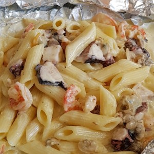 Pasta cartucho a la pescatore