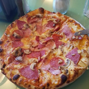 Pizza Napoli