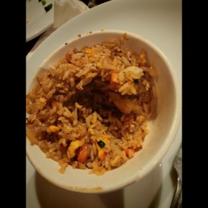 Arroz frito en teppanyaki 