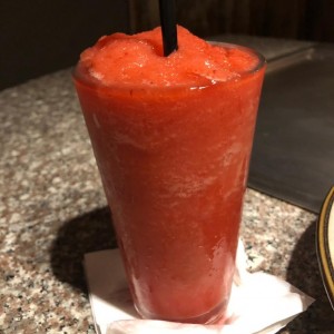 Jugo de fresa frozen.