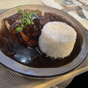 Lomo Saltado con Arroz