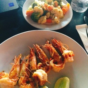 langostinos al grill